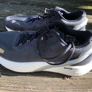 Puma Deviate Nitro Running Shoes US Men’s Size 9 Women’s Size 10 Black